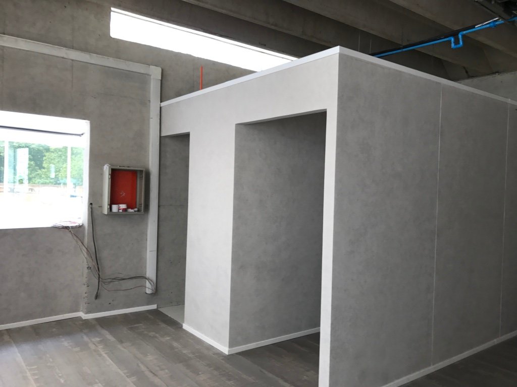 Nuevos baños Espacio Riesco